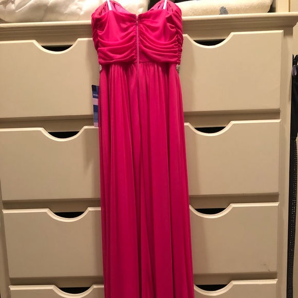 Prom dress - Picture 5 of 6